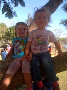 girlies in a tree